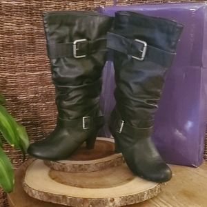 Madden Girl 🖤PartialL Slouchy Buckles Knee High👢